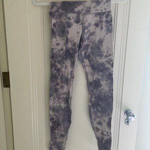 Tie-dye Lululemon leggings size 4